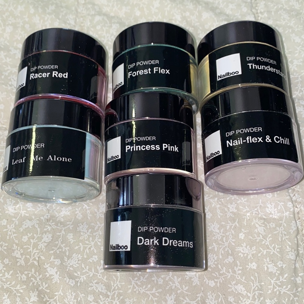 Nailboo dip powders - 7 colors